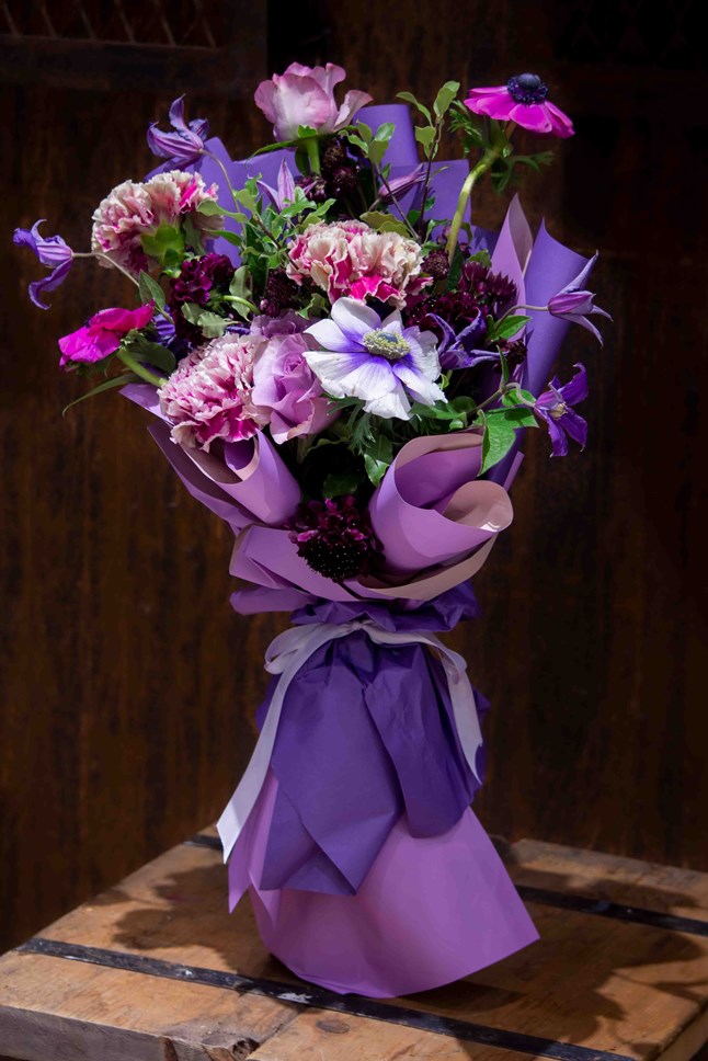 Mix Purple Bouquet | Hand Bouquet 