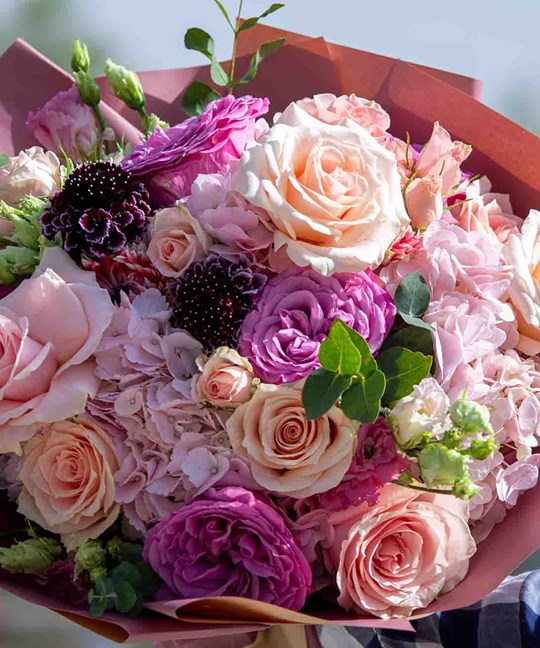 Gorgeous Bouquet | باقة اليد 